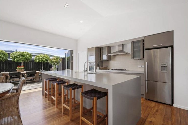 Photo of property in 26 Montgomery Crescent, Kinloch, Taupo, 3377