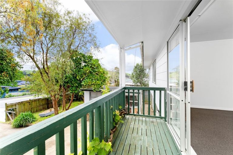 Photo of property in 59 Rautawhiri Road, Helensville, 0800