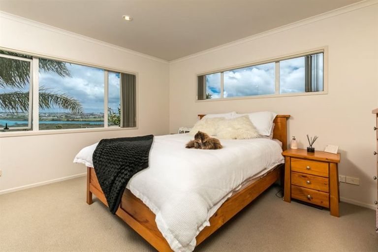 Photo of property in 107 Maire Road, Orewa, 0931