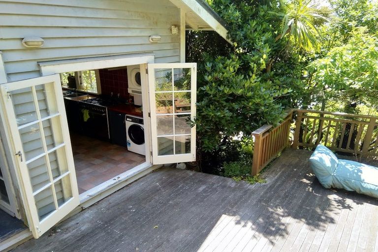 Photo of property in 57-57a Mckinley Crescent, Brooklyn, Wellington, 6021