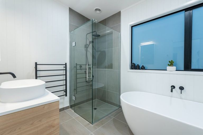 Photo of property in 14 Pimelea Street, Papamoa Beach, Papamoa, 3118