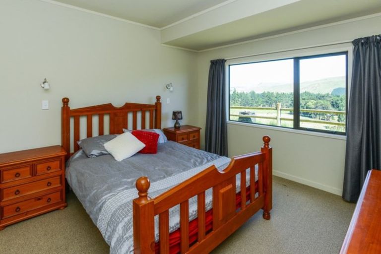 Photo of property in 21 Rochfort Road, Kahuranaki, Havelock North, 4295