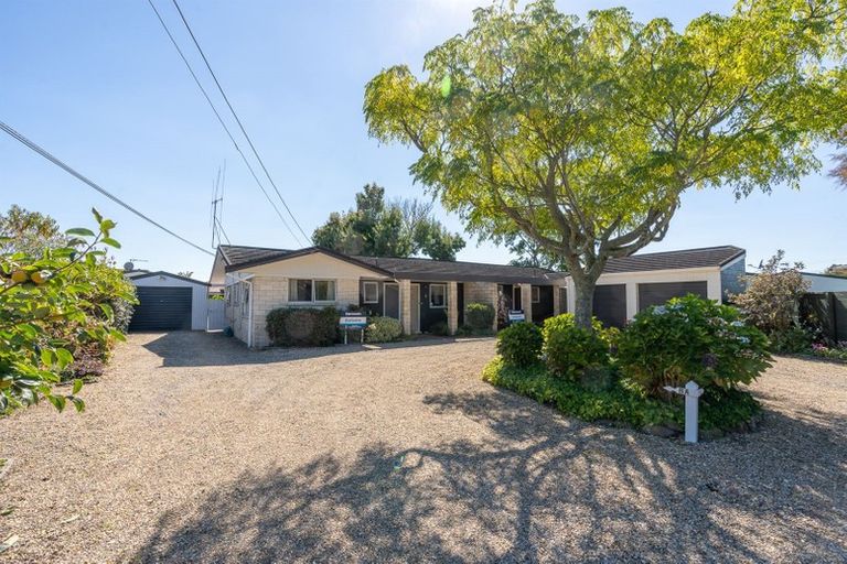 Photo of property in 8 Norma Place, Riverlea, Hamilton, 3216