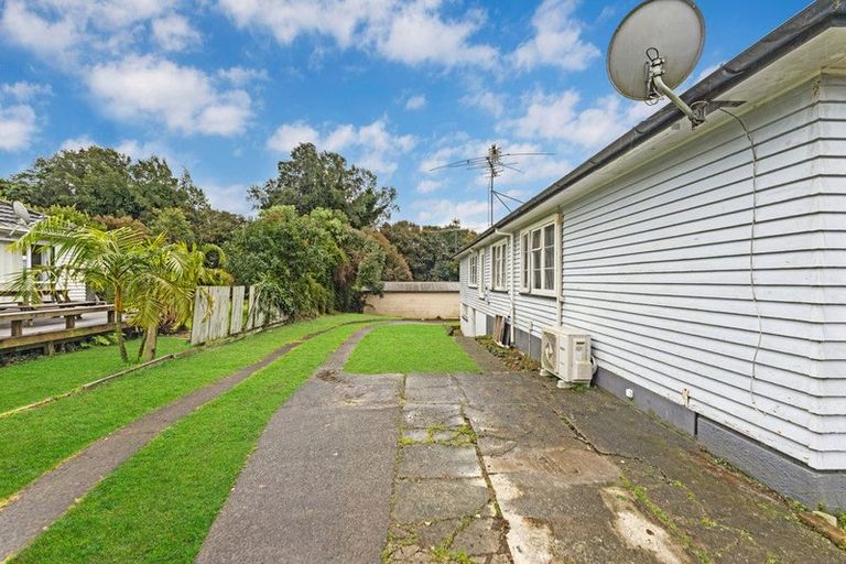 Photo of property in 81 Kayes Road, Pukekohe, 2120