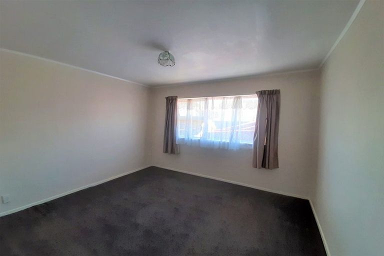 Photo of property in 53a Browns Road, Manurewa, Auckland, 2102