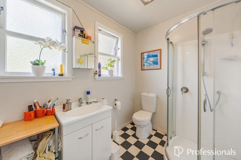 Photo of property in 62 Waddington Drive, Naenae, Lower Hutt, 5011