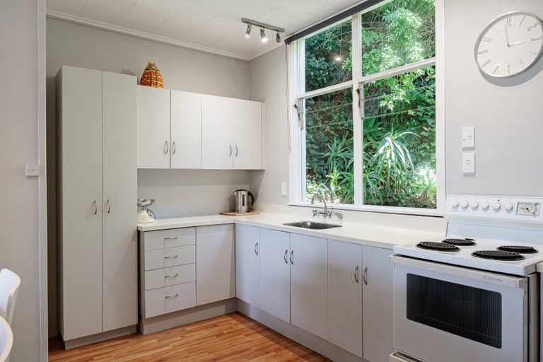 Photo of property in 156 Battery Road, Hospital Hill, Napier, 4110