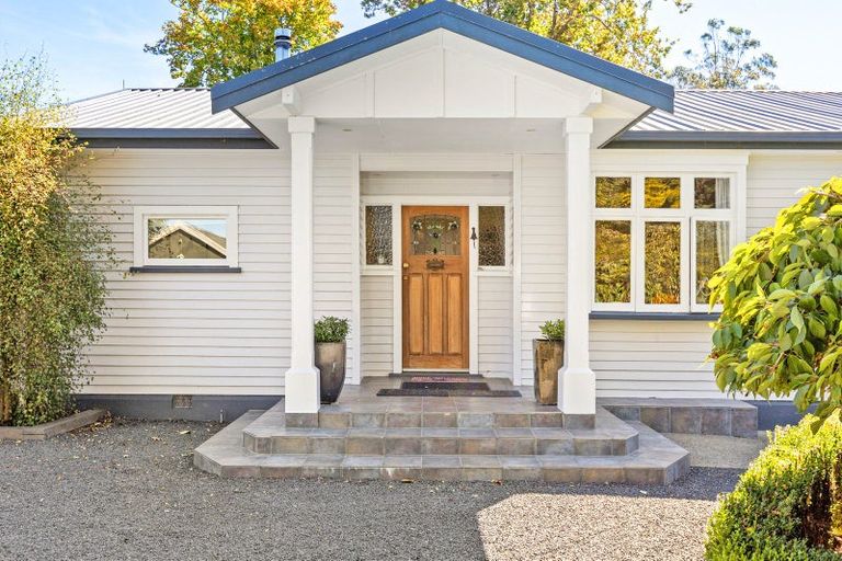 Photo of property in 200 Loburn Whiterock Road, Loburn, Rangiora, 7472