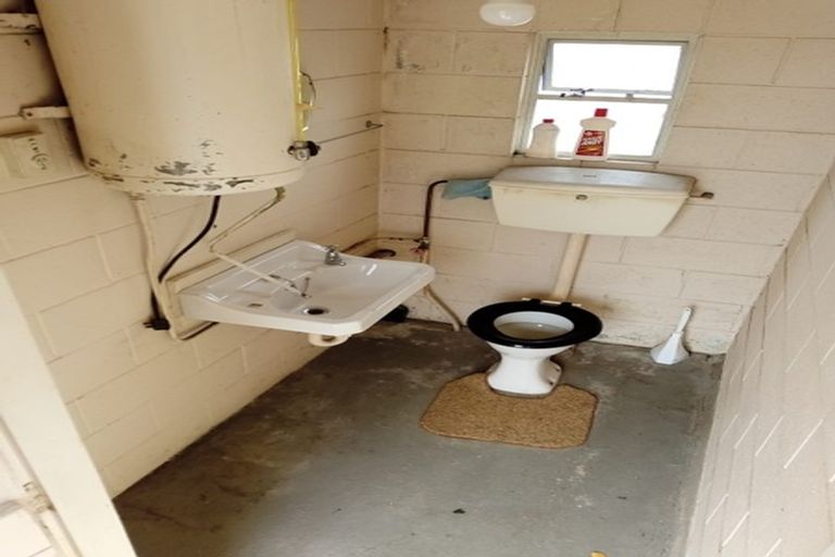 Photo of property in 104 Sunderland Street, Clyde, 9330