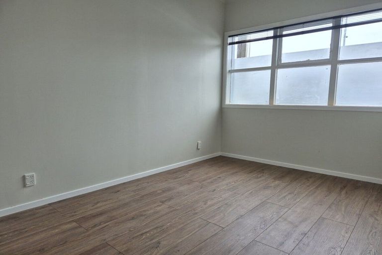 Photo of property in 3 Cruickshank Street, Kilbirnie, Wellington, 6022