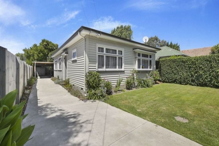 Photo of property in 54 Mathesons Road, Phillipstown, Christchurch, 8011