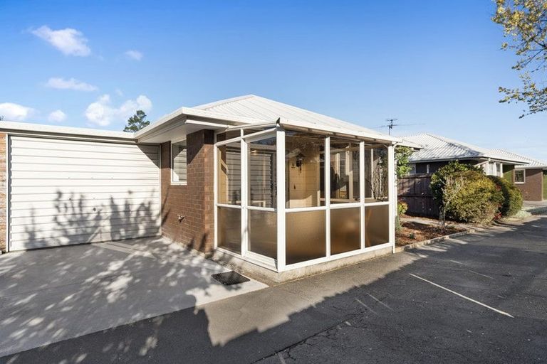 Photo of property in 3/8 Peverel Street, Riccarton, Christchurch, 8011