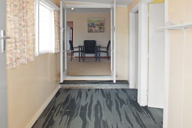 Photo of property in 21 Seabury Avenue, Foxton Beach, Foxton, 4815