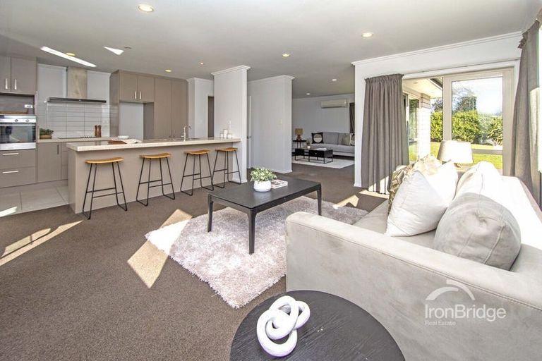 Photo of property in 23 Country Palms Drive, Halswell, Christchurch, 8025