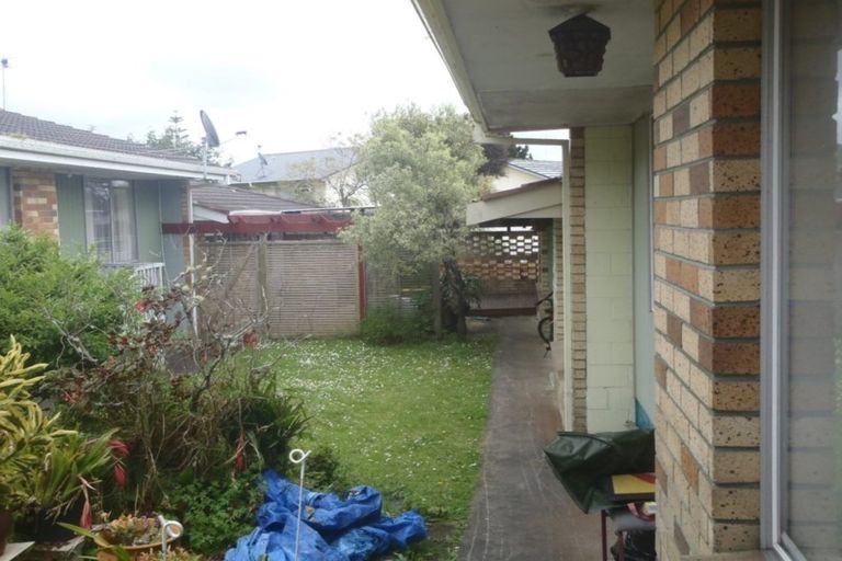 Photo of property in 1/117 Astley Avenue, New Lynn, Auckland, 0600