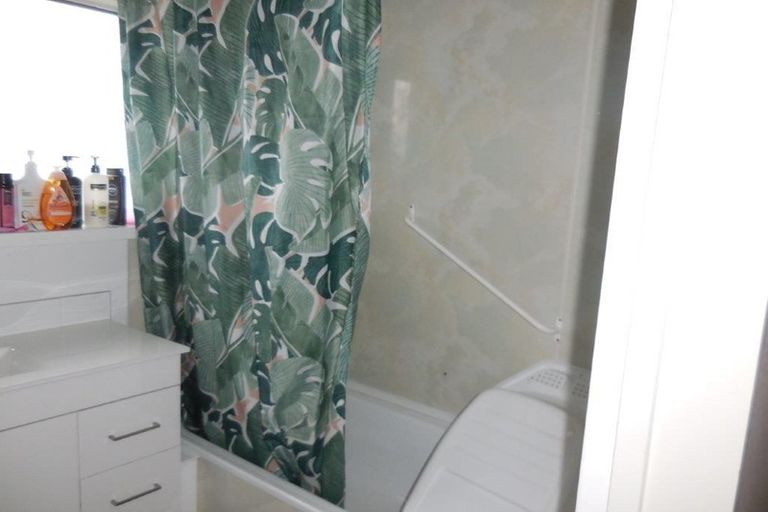 Photo of property in 29 Till Street, South Hill, Oamaru, 9400