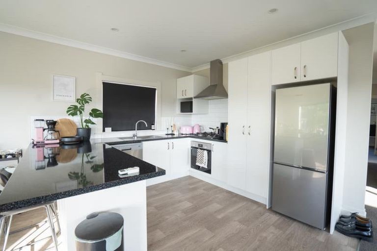 Photo of property in 3 Hoewaka Lane, Bell Block, New Plymouth, 4312