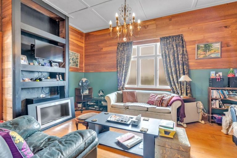 Photo of property in 5 Ruawai Wharf Road, Ruawai, 0530