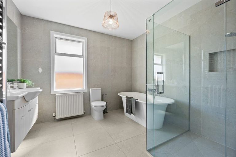 Photo of property in 18 Ernest Place, Brightwater, 7022