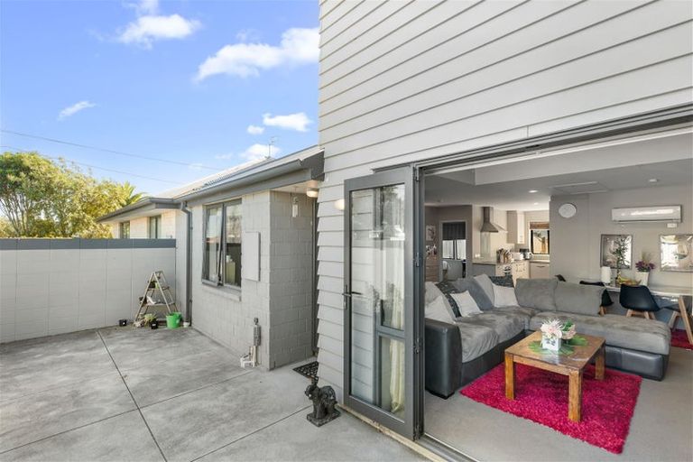 Photo of property in 96b Packe Street, Edgeware, Christchurch, 8013