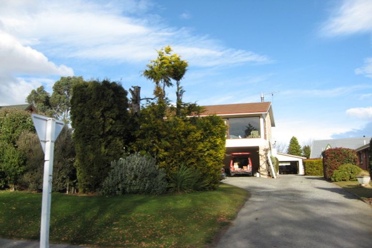 Photo of property in 17 Kerry Court, Cromwell, 9310