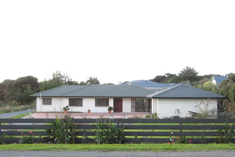 Photo of property in 101 Poplar Avenue, Raumati South, Paraparaumu, 5032