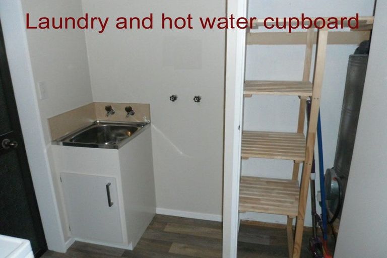 Photo of property in 2/974 Bank Street, Te Awamutu, 3800