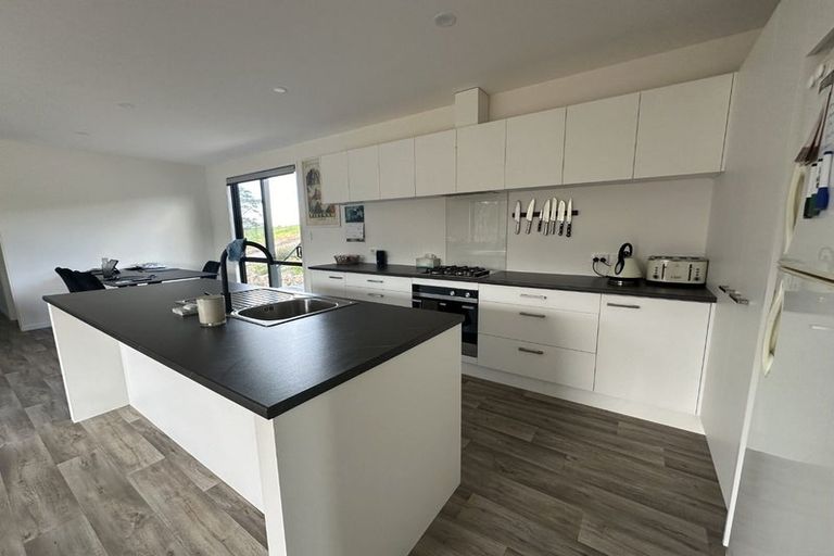 Photo of property in 37 Judd Road, Maungaturoto, 0520