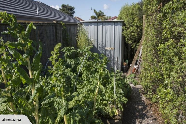 Photo of property in 11 Blackwood Drive, Wattle Downs, Auckland, 2103