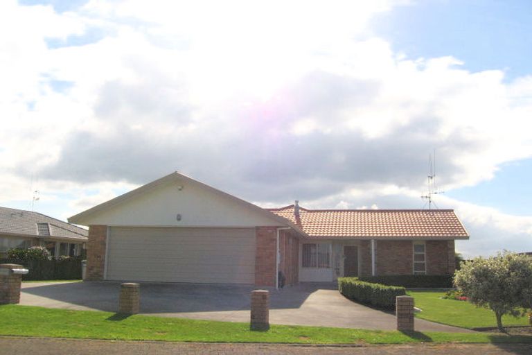 Photo of property in 3 Hinton Place, Pyes Pa, Tauranga, 3112