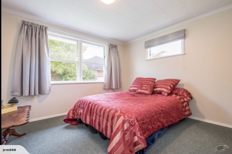 Photo of property in 14 Flavia Grove, Clouston Park, Upper Hutt, 5018