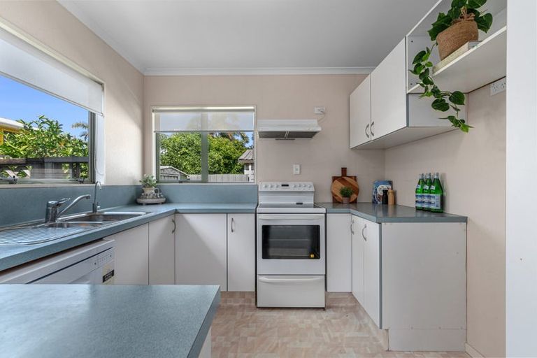 Photo of property in 44b Percy Road, Papamoa Beach, Papamoa, 3118