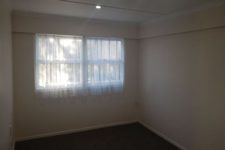 Photo of property in 79 Birdwood Avenue, Papatoetoe, Auckland, 2025