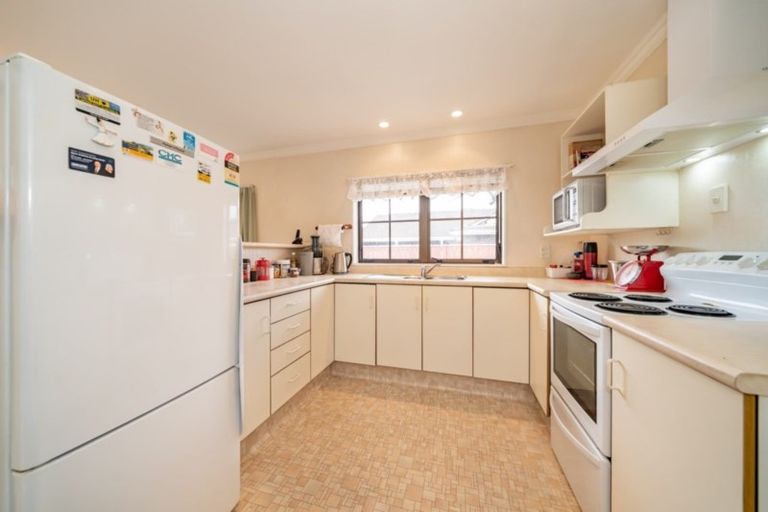 Photo of property in 62 Mcparland Street, Elderslea, Upper Hutt, 5018