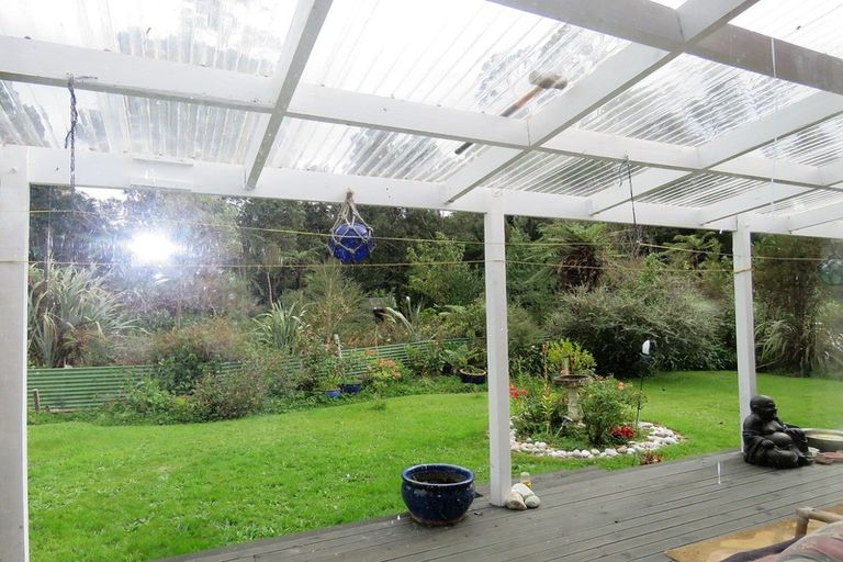 Photo of property in 6 Sunderland Street, Waimangaroa, Westport, 7891