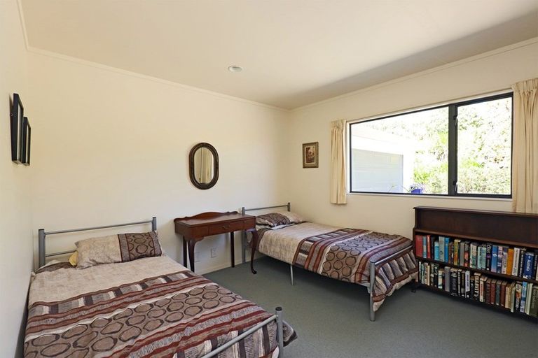 Photo of property in 12 Poraiti Road, Poraiti, Napier, 4182
