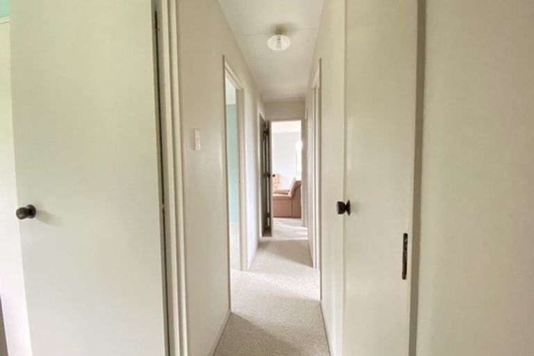 Photo of property in 2/16 Seabrook Avenue, New Lynn, Auckland, 0600