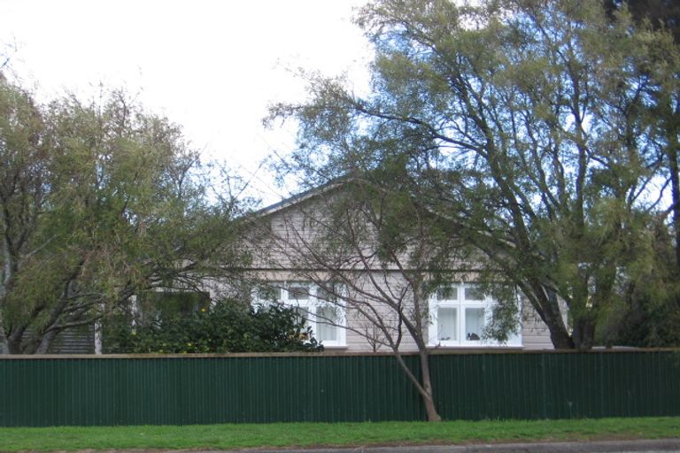 Photo of property in 30 Bell Street, Featherston, 5710