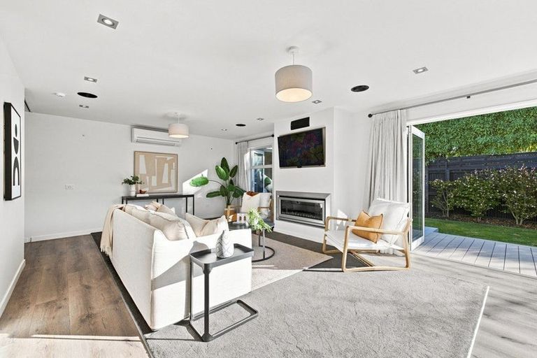 Photo of property in 153a Centaurus Road, Saint Martins, Christchurch, 8022