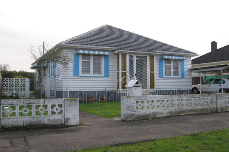 Photo of property in 71 Rangiora Avenue, Roslyn, Palmerston North, 4414