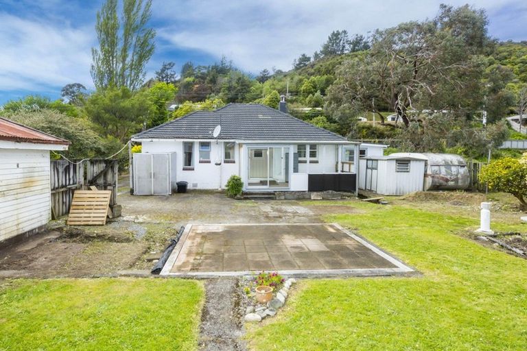 Photo of property in 107 Akatarawa Road, Birchville, Upper Hutt, 5018