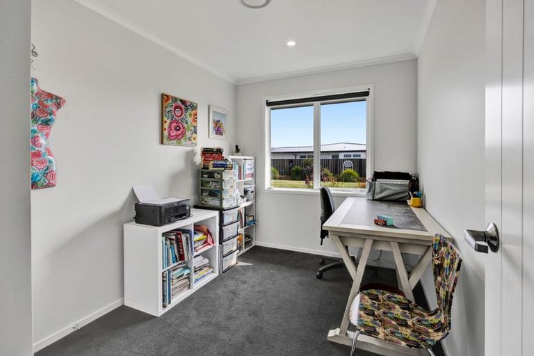 Photo of property in 51d Rata Street, Hawera, 4610