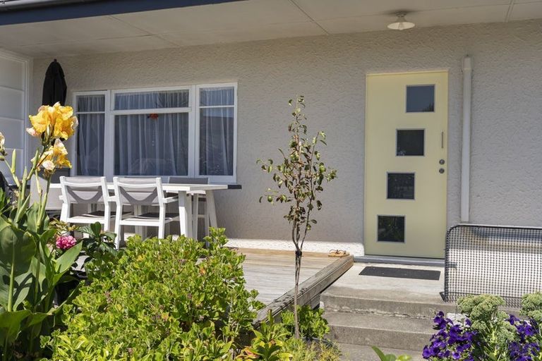 Photo of property in 21 Centennial Road, Tahunanui, Nelson, 7011