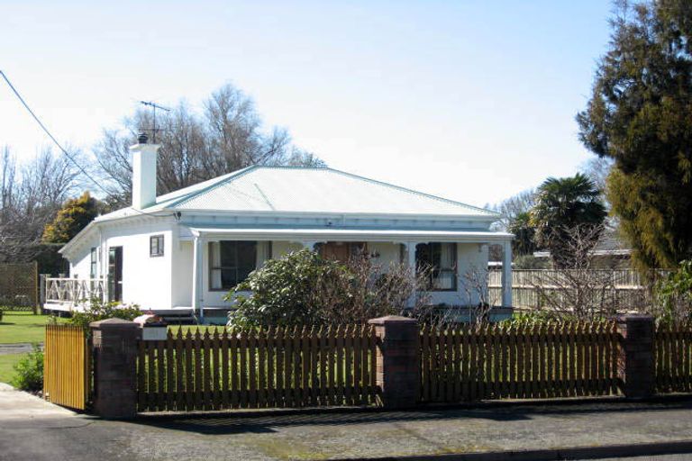 Photo of property in 81 Park Road, Carterton, 5713