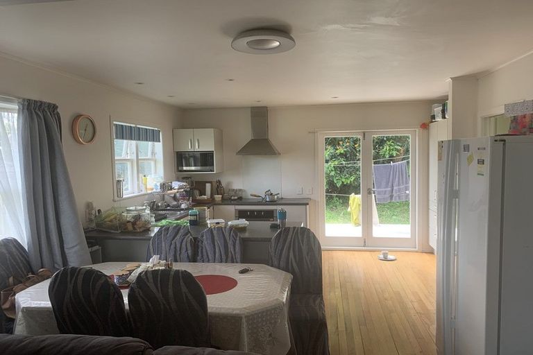 Photo of property in 15 James Street, Glenfield, Auckland, 0629