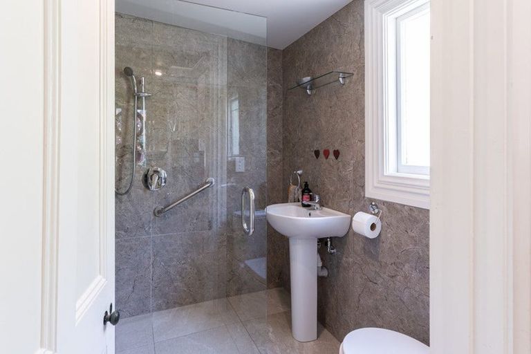 Photo of property in 7 Rutland Street, Picton, 7220