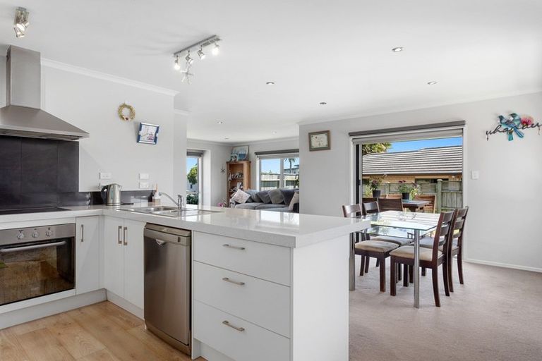 Photo of property in 40 Ocean View Road, Coastlands, Whakatane, 3120