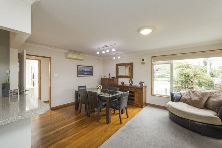 Photo of property in 23 Buick Crescent, Awapuni, Palmerston North, 4412