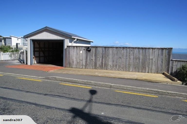 Photo of property in 28 Victoria Road, Stepneyville, Nelson, 7010