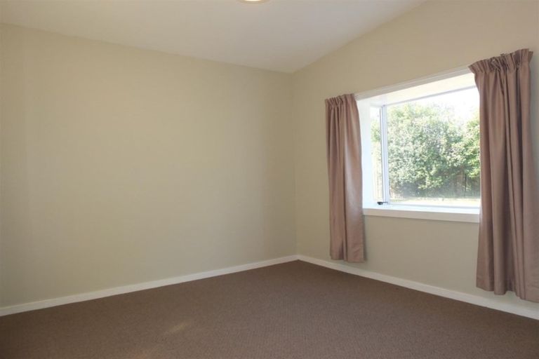 Photo of property in 1/50 Vancouver Crescent, Wainoni, Christchurch, 8061